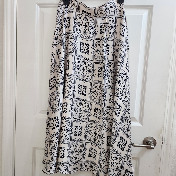 Ann Taylor Tiled Tie Waist Maxi Skirt - Picture 4 of 5